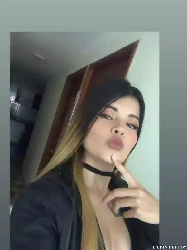 Daniela Profile image 2