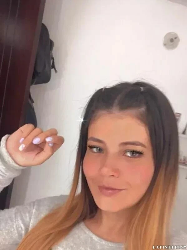 Daniela Profile image 4