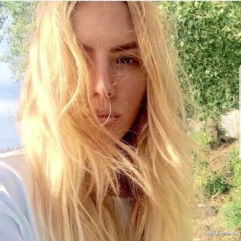 Irina, 24